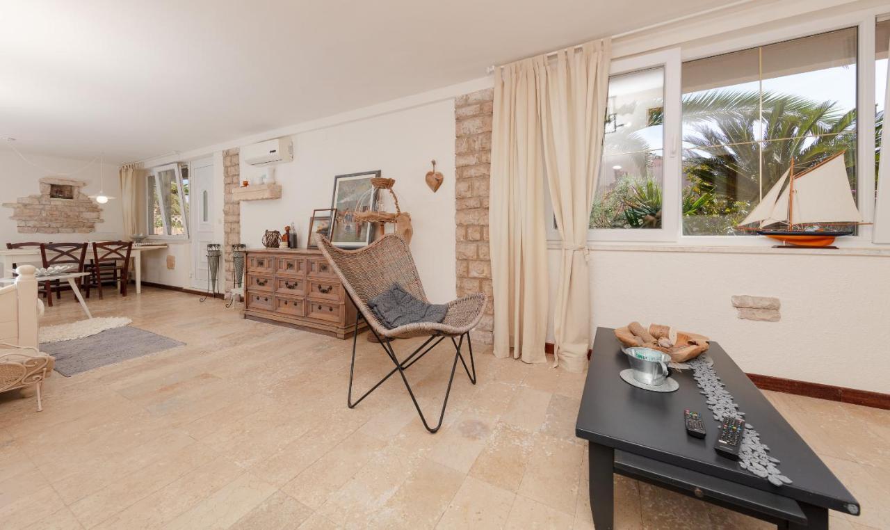 Casa Mia - Apartman Zara メドゥリン エクステリア 写真